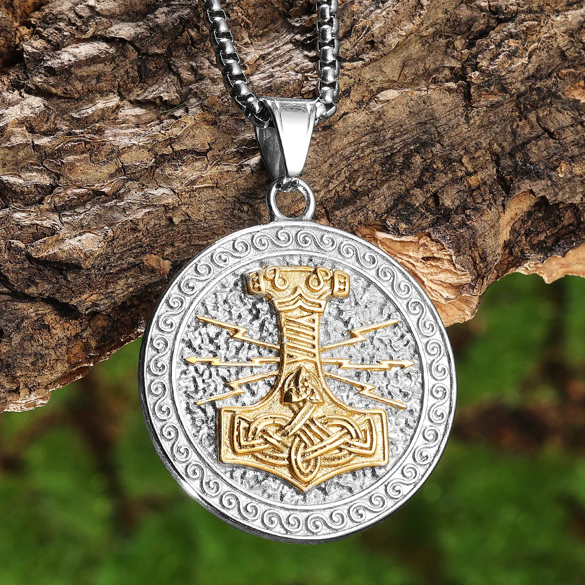 Viking Thor's Hammer Men Necklaces With Pendant Stainless Steel Jewelry For Male Women Punk Hip Hop Accessories Gifts Wholesale
Viking Thor's Hammer Men Necklaces With Pendant Stainless Steel Jewelry For Male Women Punk Hip Hop Accessories Gifts Wholesale
