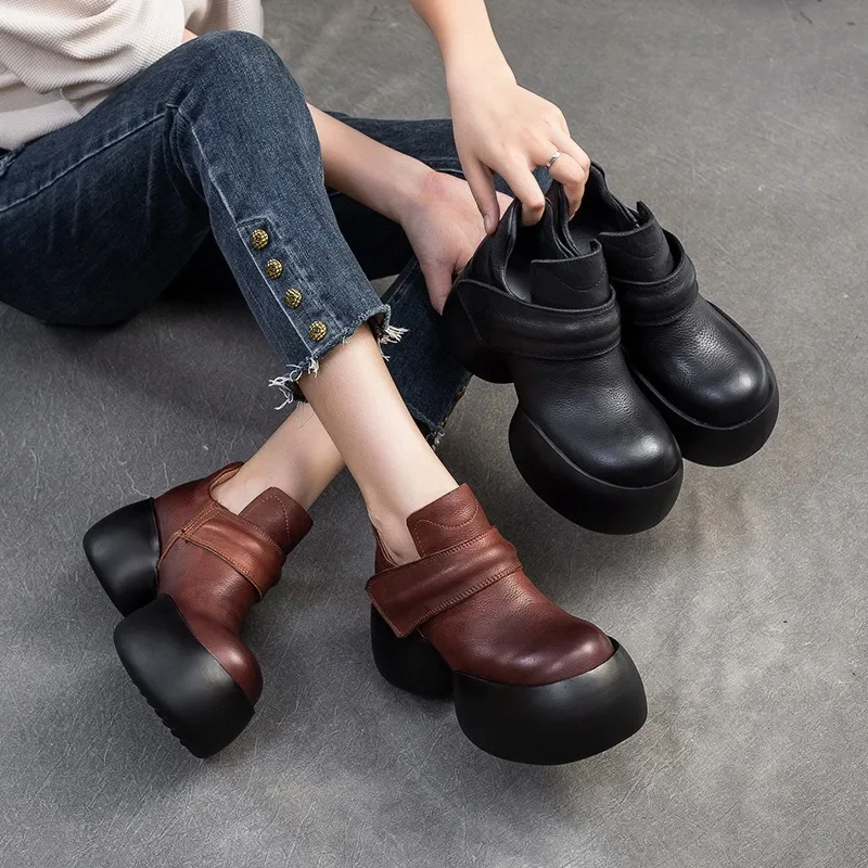Birkuir Retro Hook Loop Thick Heel Ankle Boots Women Big Head High Top Shoes Genuine Leather Autumn 7.5cm High Heel Short Boots
Birkuir Retro Hook Loop Thick Heel Ankle Boots Women Big Head High Top Shoes Genuine Leather Autumn 7.5cm High Heel Short Boots