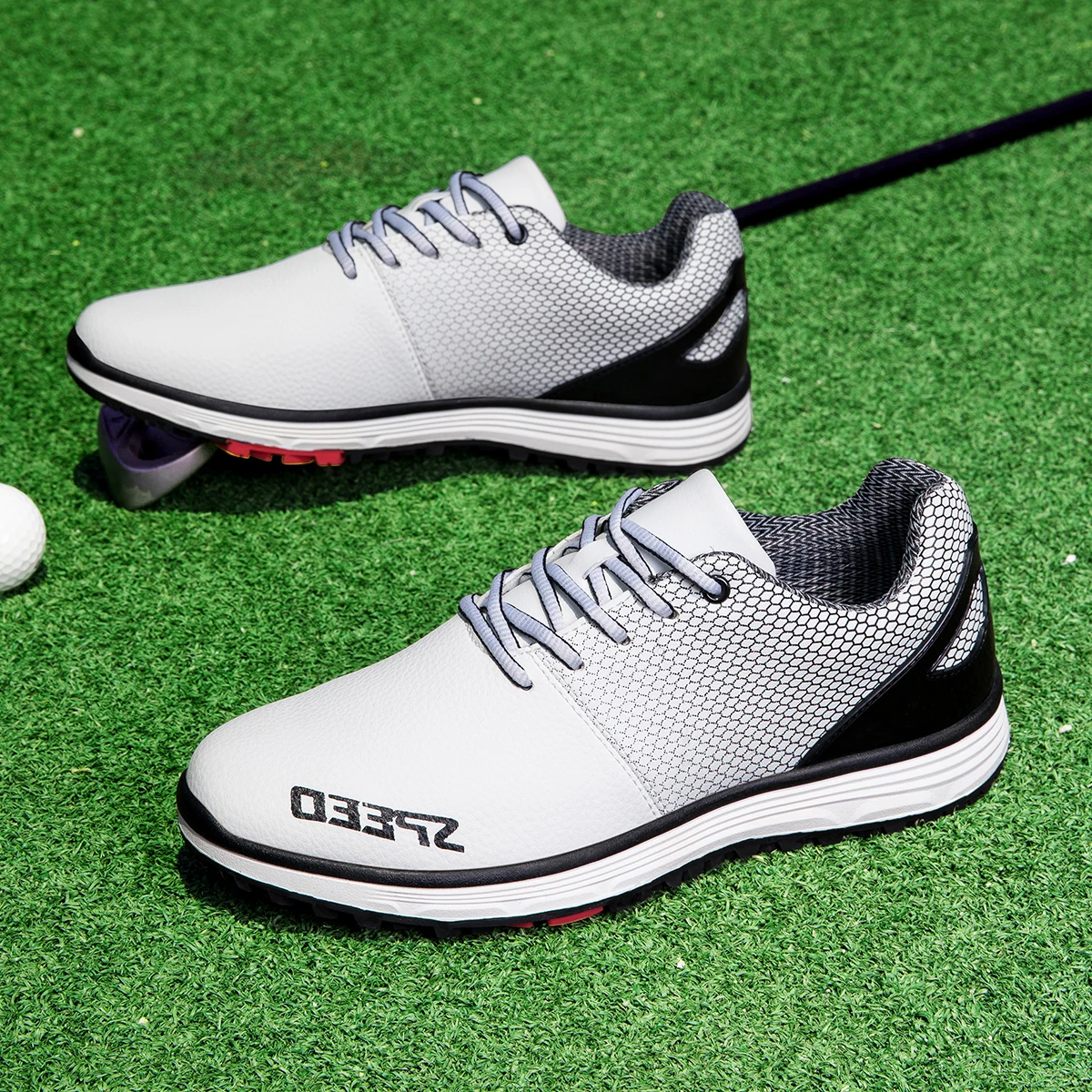 These men's upscale golf shoes feature an elegant minimalist style with strong matching versatility, suitable for golf sports, d
These men's upscale golf shoes feature an elegant minimalist style with strong matching versatility, suitable for golf sports, d