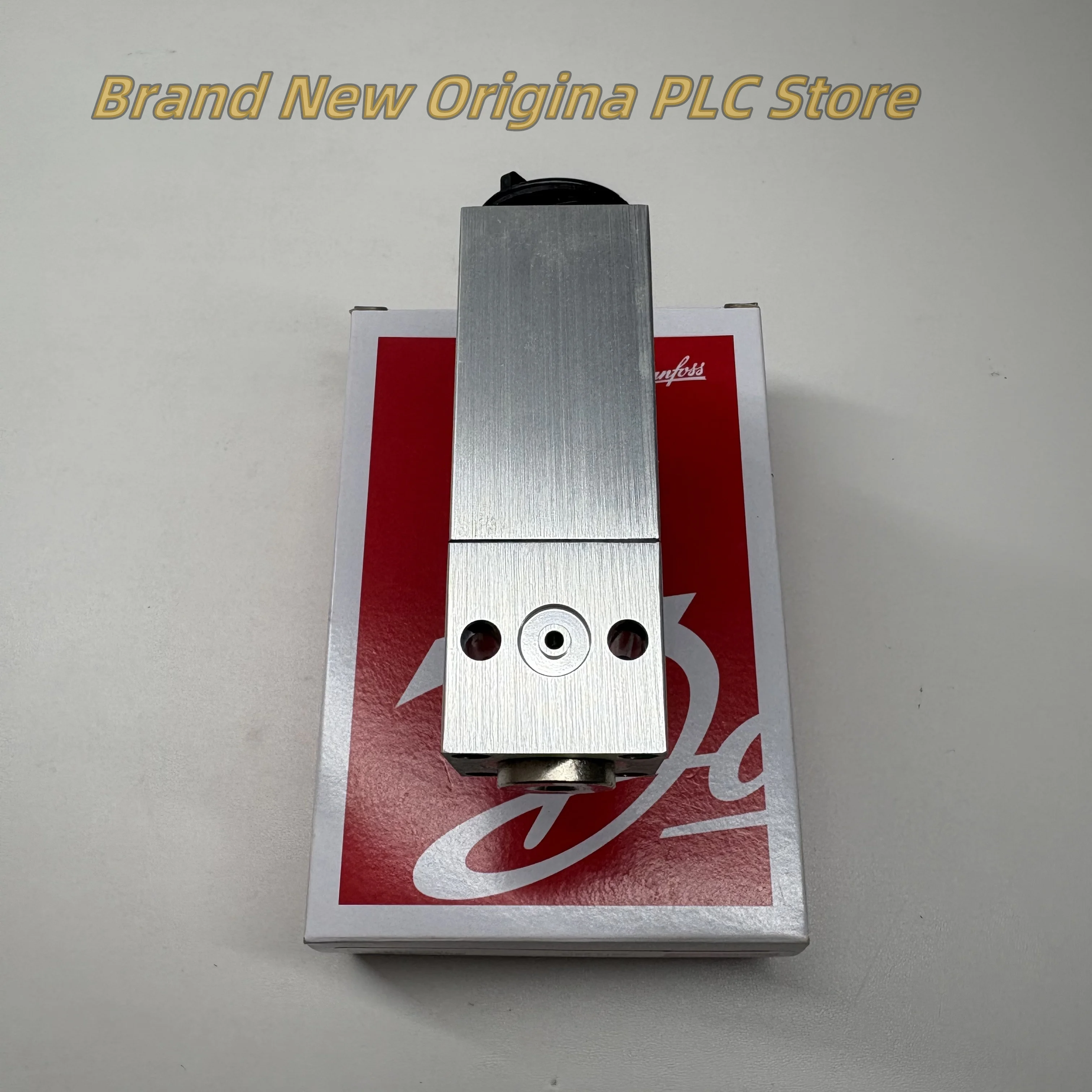 061B000466 MBC5100 new in box Pressure Switch
061B000466 MBC5100 new in box Pressure Switch