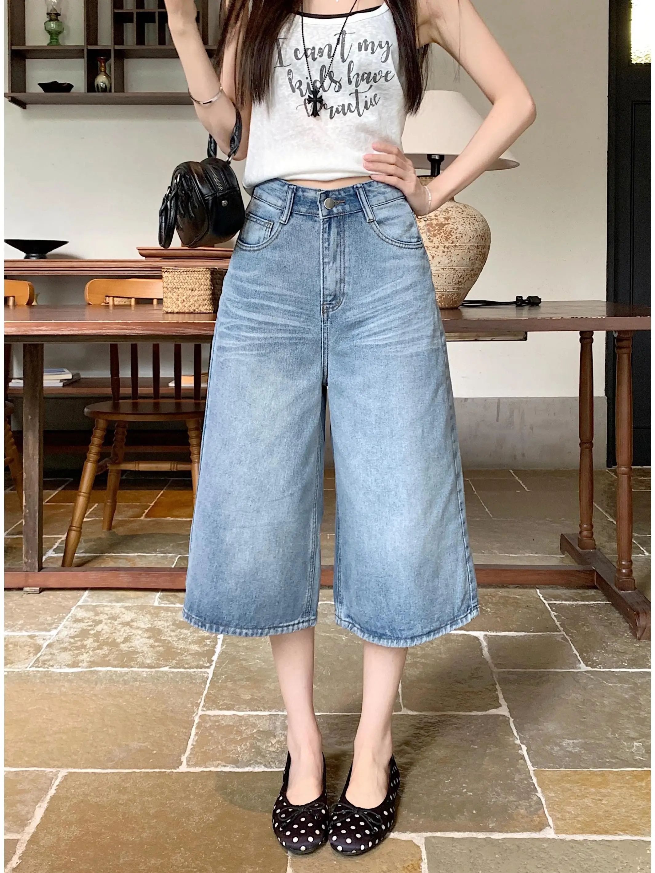 High Waist Wide Leg Jeans Women's Summer 2026 New Lazy Style Seven-Foot American Jeans Casual Comfortable High Waist Jeans
High Waist Wide Leg Jeans Women's Summer 2026 New Lazy Style Seven-Foot American Jeans Casual Comfortable High Waist Jeans