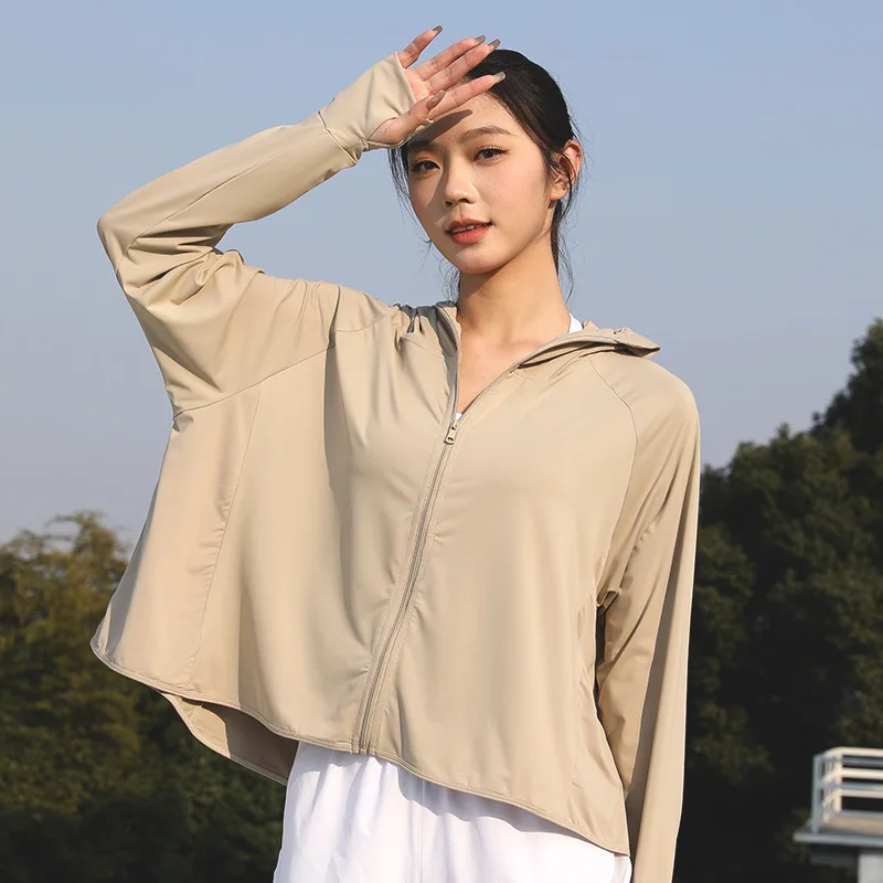 Women's Jacket New Sunscreen Clothing Women Summer Hooded Long Sleeve Thin UV resistant and Breathable ice silk Jacket Lady Tops
Women's Jacket New Sunscreen Clothing Women Summer Hooded Long Sleeve Thin UV resistant and Breathable ice silk Jacket Lady Tops