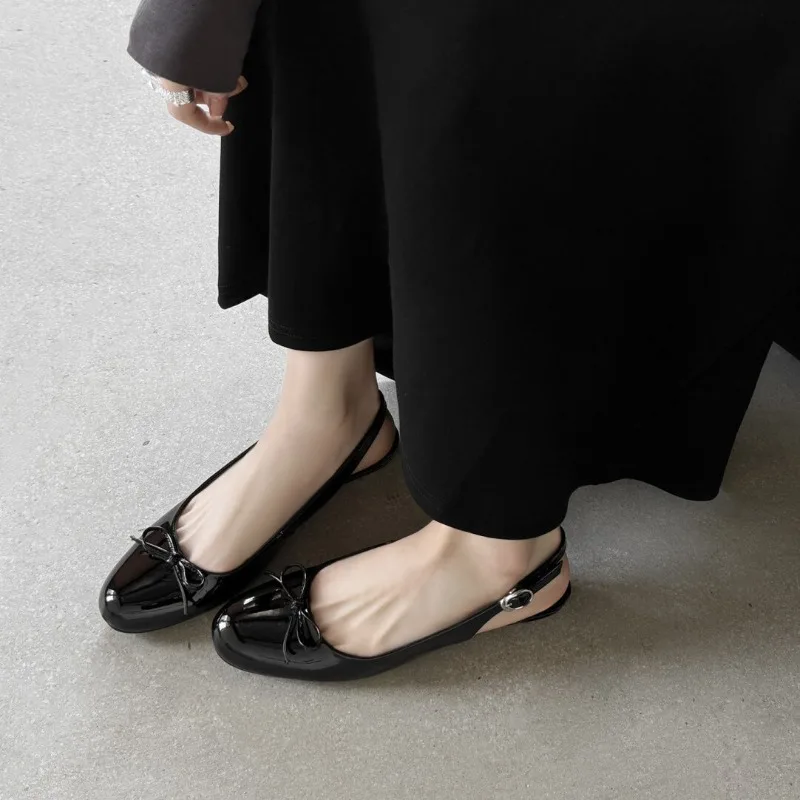 Summer Leather Shoes Women Sandals Flat Round toe Elegant Ladies Party Office Soft Comfortable Black Shoes Daily Wear D1018
Summer Leather Shoes Women Sandals Flat Round toe Elegant Ladies Party Office Soft Comfortable Black Shoes Daily Wear D1018