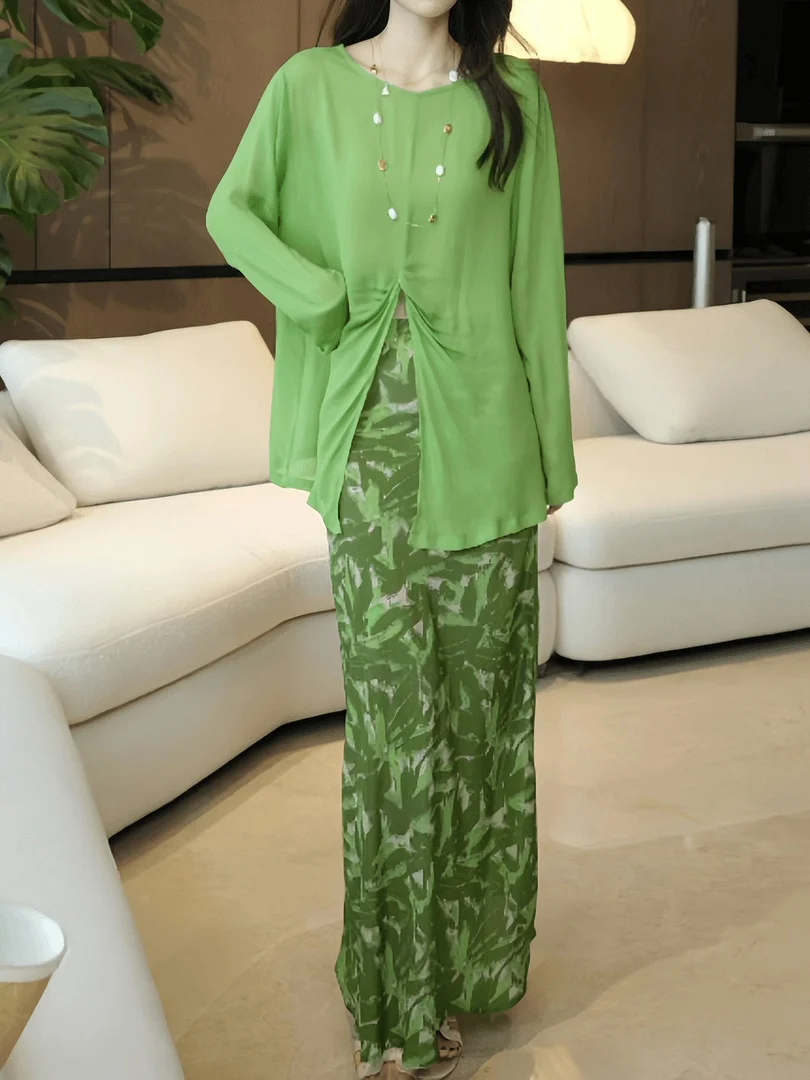 Ladies Summer Lightweight Long Sleeve Sun Protection Shirt High Waist Floral Half Skirt Two-Piece Set Casual Commute Style
Ladies Summer Lightweight Long Sleeve Sun Protection Shirt High Waist Floral Half Skirt Two-Piece Set Casual Commute Style