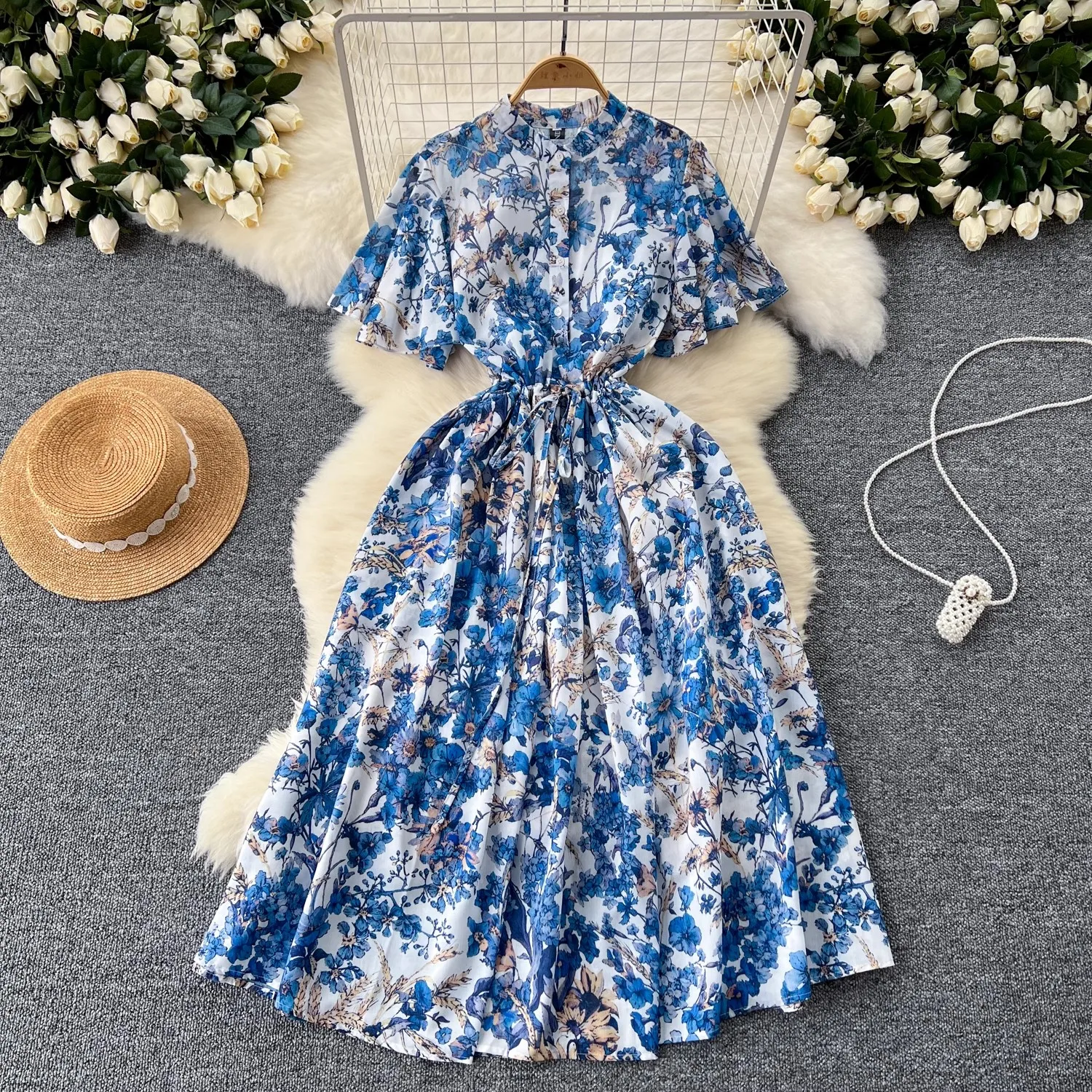 2024 Summer Printed Chiffon Long Dress Women Elegant Vintage Fashion Drawstring Short Sleeve Stand Collar Ladies Vestidos 1650
2024 Summer Printed Chiffon Long Dress Women Elegant Vintage Fashion Drawstring Short Sleeve Stand Collar Ladies Vestidos 1650