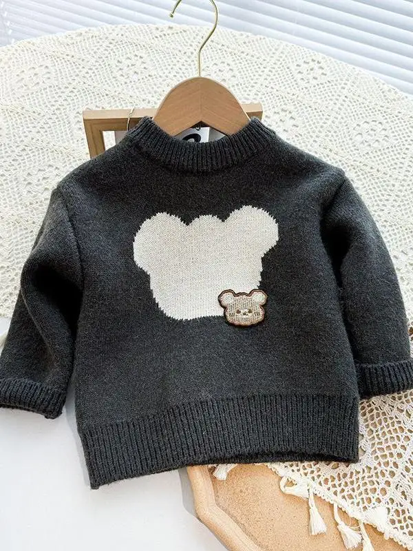 Утепленный цельный флисовый свитер для малышей, зимняя новинка 2025 года, детский вязаный свитер с круглым вырезом и длинными рукавами
Утепленный цельный флисовый свитер для малышей, зимняя новинка 2025 года, детский вязаный свитер с круглым вырезом и длинными рукавами