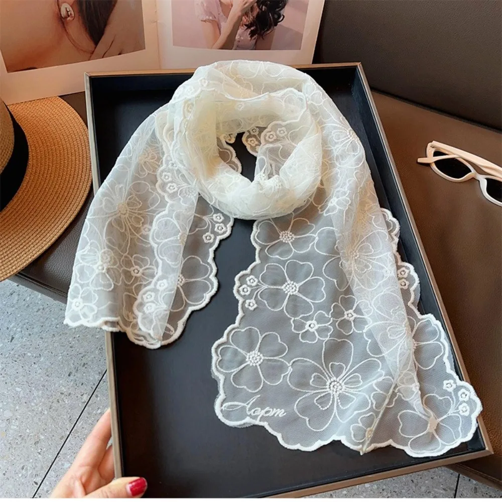 Casual Retro Women's Lace Scarf Korean Version Long Summer Sunscreen Shawl Embroidered Flower Silk Headband
Casual Retro Women's Lace Scarf Korean Version Long Summer Sunscreen Shawl Embroidered Flower Silk Headband