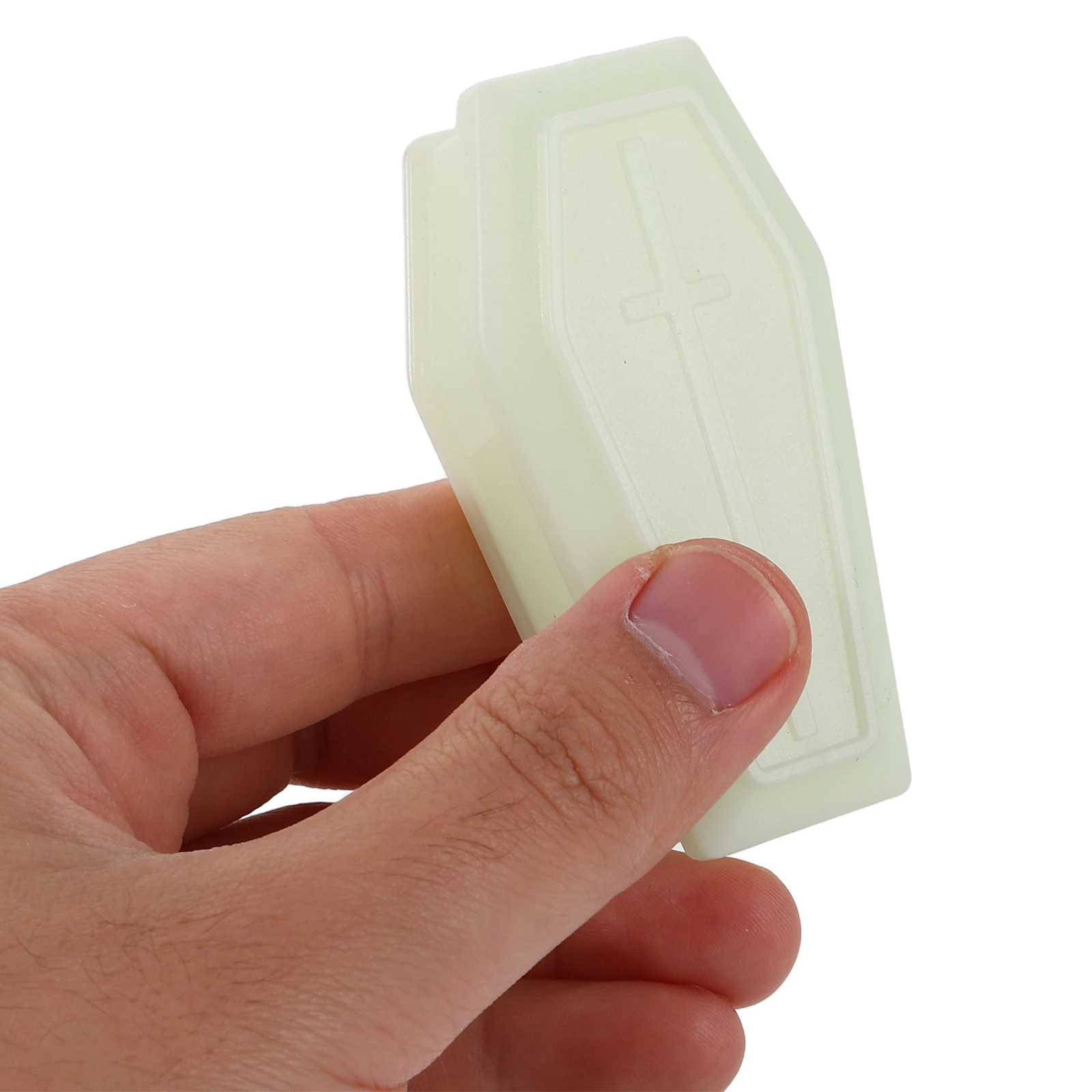 20Pcs Coffin Decoration Box Glow in The Dark Mini Coffin Boxes for Halloween Party Decor Outdoor Indoor Use Spooky Luminous
20Pcs Coffin Decoration Box Glow in The Dark Mini Coffin Boxes for Halloween Party Decor Outdoor Indoor Use Spooky Luminous