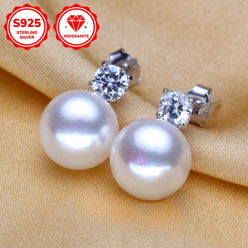 1pair 0.3 CaratS925 Sterling Silver Moissanite Freshwater Pearl Round Pendant Earrings - Stylish and Simple.
1pair 0.3 CaratS925 Sterling Silver Moissanite Freshwater Pearl Round Pendant Earrings - Stylish and Simple.