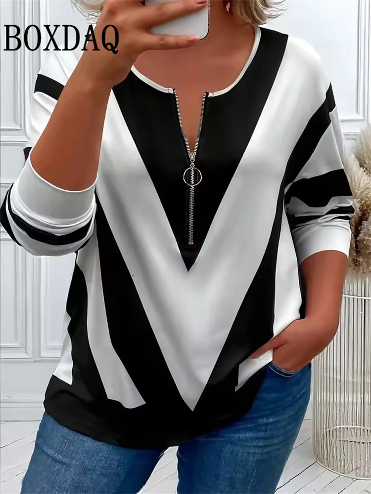 2025 Autumn Winter Sweatshirts Women Plaid Geometry Pattern Printed Long Sleeve Hoodies Casual Loose Zipper V-Neck Pullover Tops
2025 Autumn Winter Sweatshirts Women Plaid Geometry Pattern Printed Long Sleeve Hoodies Casual Loose Zipper V-Neck Pullover Tops