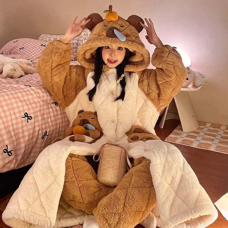 Capybara Pajama Hoodies Set Autumn Winter Embroidery Coral Fleece Pajama Women Cute Button Thick Hooded Warm Home Set Top New
Capybara Pajama Hoodies Set Autumn Winter Embroidery Coral Fleece Pajama Women Cute Button Thick Hooded Warm Home Set Top New