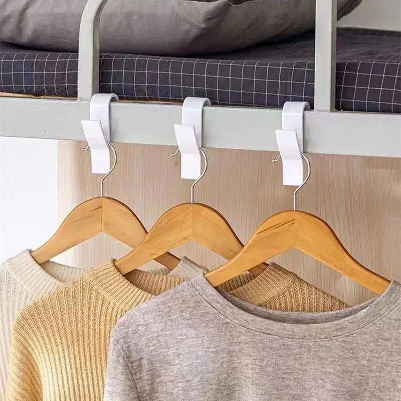 Kitchen bathroom heating bathroom creative transparent and strong plastic hooks no punching no nails S-shaped hooks S-hooks
Kitchen bathroom heating bathroom creative transparent and strong plastic hooks no punching no nails S-shaped hooks S-hooks