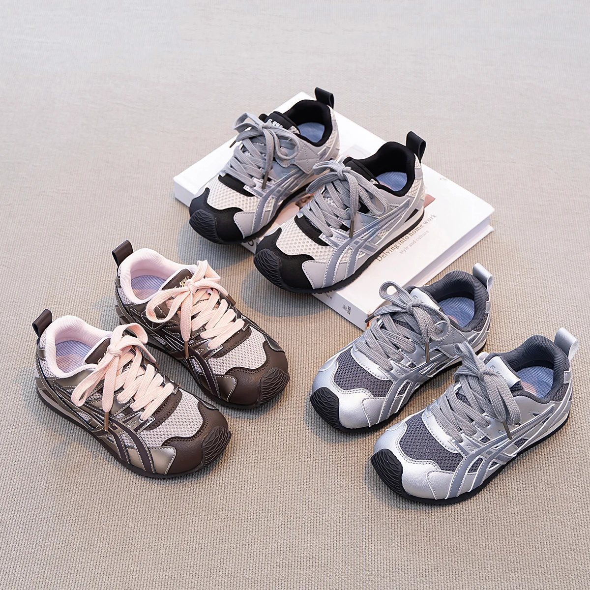 2026 New Children's Shoes Sneakers Boys' Soft Sole Comfortable Sports Casual Shoes Girls' Fashion Bright Girls' Board Shoes
2026 New Children's Shoes Sneakers Boys' Soft Sole Comfortable Sports Casual Shoes Girls' Fashion Bright Girls' Board Shoes