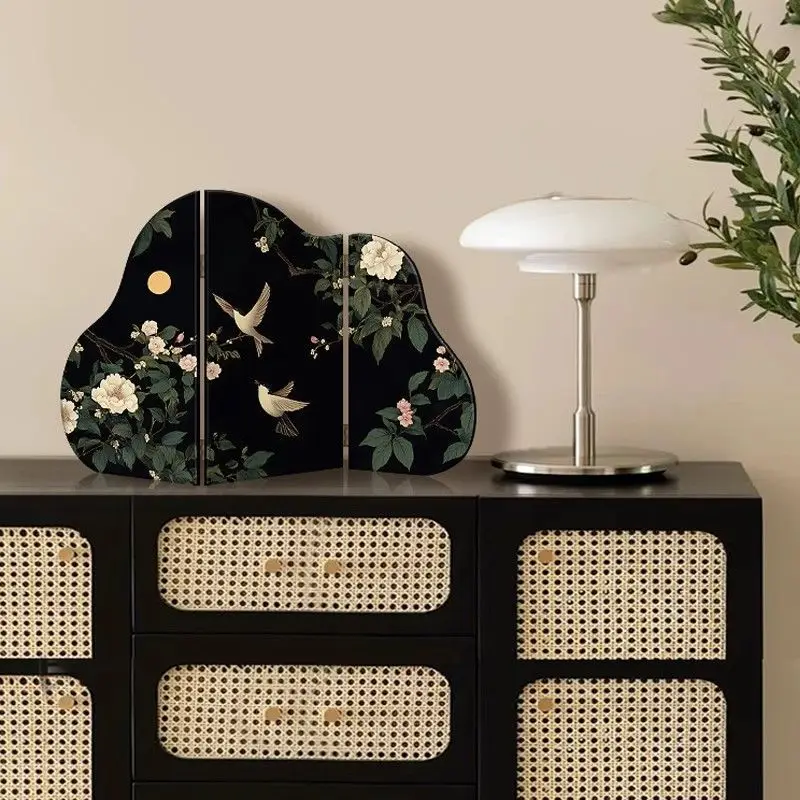 Foldable Style Flower And Bird Wooden Decorative Painting French Ornaments Retro Entrance Side Cabinet Foldable Screen
Foldable Style Flower And Bird Wooden Decorative Painting French Ornaments Retro Entrance Side Cabinet Foldable Screen