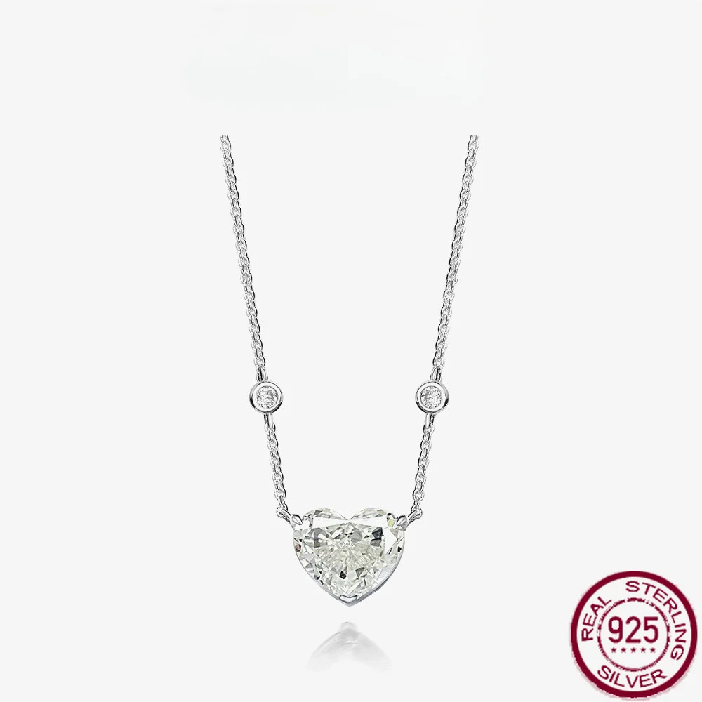 New S925 Silver Heart Shaped Necklace Women's White G High Carbon Diamond 10 * 12 Love Pendant Silver Engagement Jewelry
New S925 Silver Heart Shaped Necklace Women's White G High Carbon Diamond 10 * 12 Love Pendant Silver Engagement Jewelry