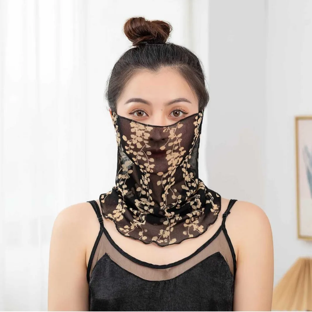 Women's Summer Fashion Gold Silk Sunscreen Mask Thin Small Scarf Neck Cover Neck Protector
Women's Summer Fashion Gold Silk Sunscreen Mask Thin Small Scarf Neck Cover Neck Protector