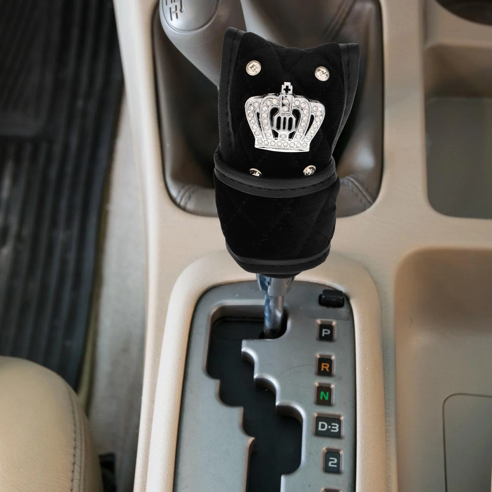 Universal Car Gear Shift Cover Rhinestone Bling Anti-Slip Stain-Resistant Shifter Knob Protector Boot Sleeve Auto Interior Easy
Universal Car Gear Shift Cover Rhinestone Bling Anti-Slip Stain-Resistant Shifter Knob Protector Boot Sleeve Auto Interior Easy
