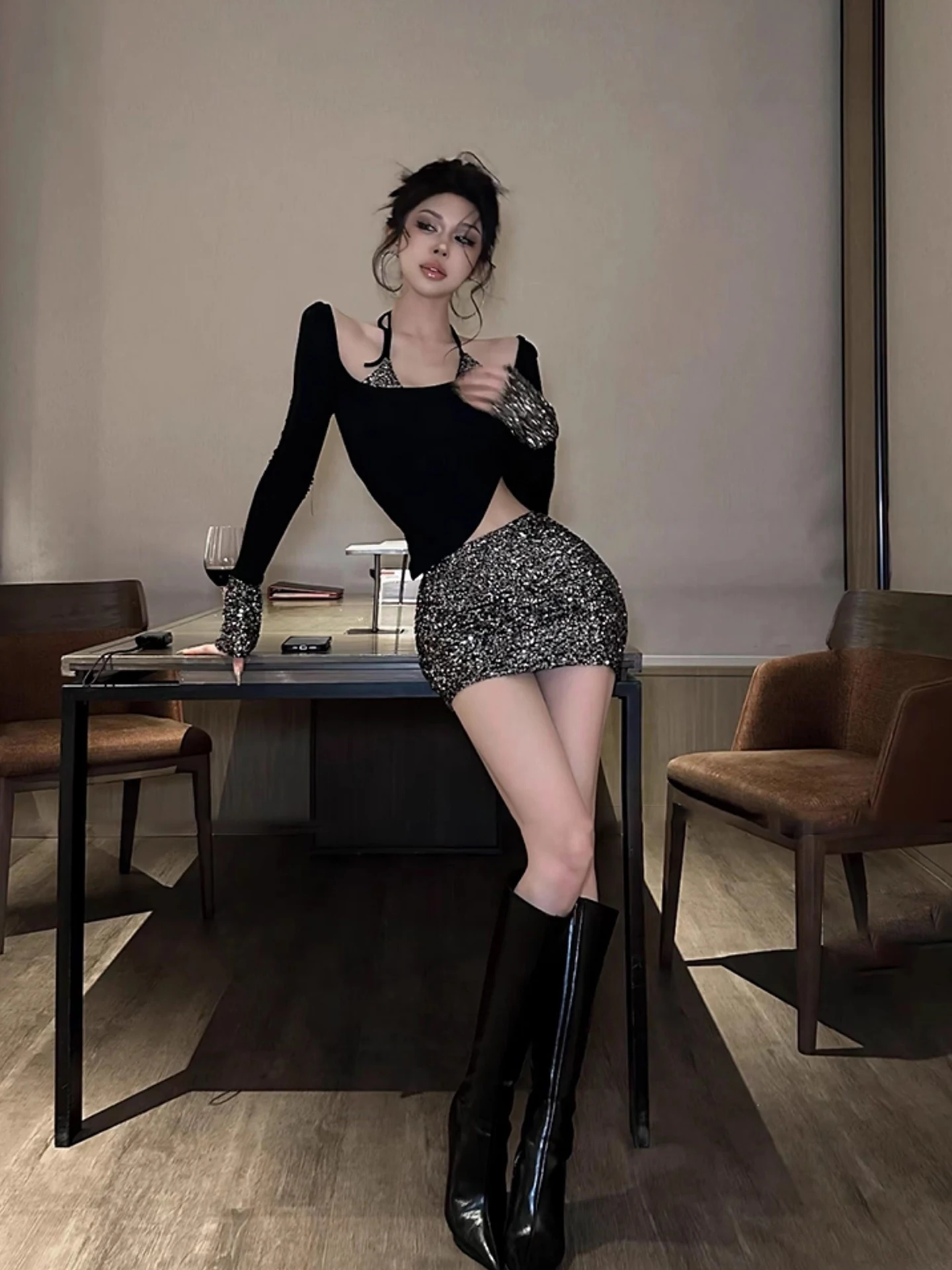 XZY Sexy plus Size Women's Long Sve Ne Hanging Skirt Set Sparkling Slimming High Waist ort Bubble Skirt for Winter
XZY Sexy plus Size Women's Long Sve Ne Hanging Skirt Set Sparkling Slimming High Waist ort Bubble Skirt for Winter