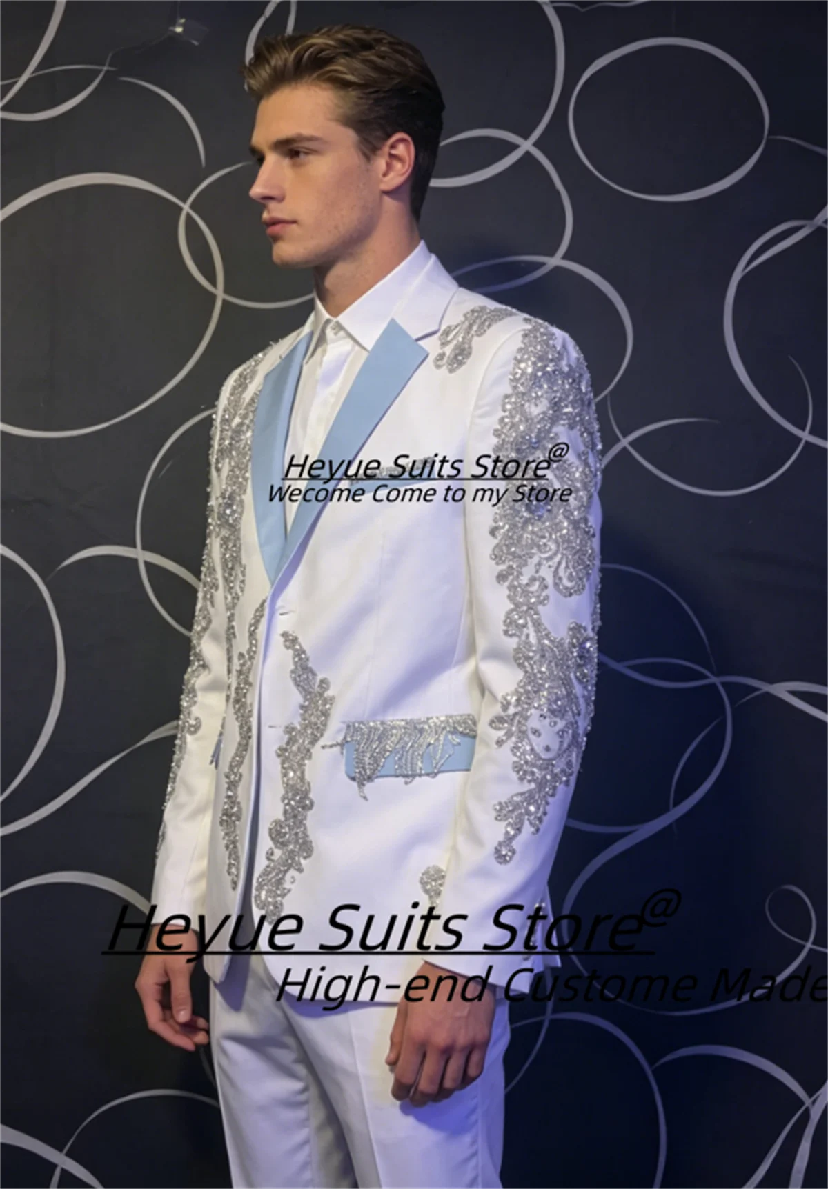 Gorgeous Diamond Crystal Prom Men Suits Customized Slim Fit Notched Lapel Groom Wedding Tuxedos 2Pieces Sets Male Formal Blazers
Gorgeous Diamond Crystal Prom Men Suits Customized Slim Fit Notched Lapel Groom Wedding Tuxedos 2Pieces Sets Male Formal Blazers