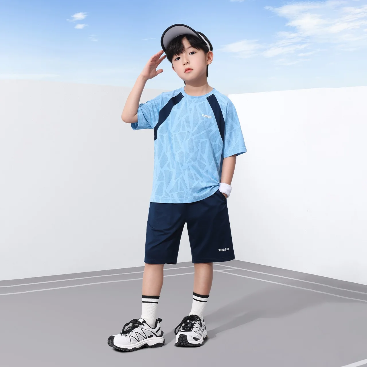 Boys' Quick Drying Sports Suit Summer Breathable Geometric Print Short Sleeved T-Shirt Navy Blue Shorts Two-Piece Set New
Boys' Quick Drying Sports Suit Summer Breathable Geometric Print Short Sleeved T-Shirt Navy Blue Shorts Two-Piece Set New
