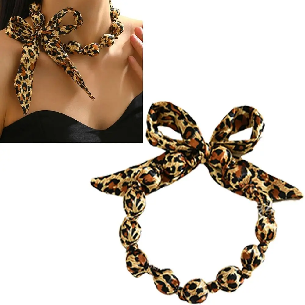 Floral Printed Women Scarf Necklace Bohemia Style Soft Boho Style Neckerchief Bowknot Comfortable Clavicle Collar Spring Summer
Floral Printed Women Scarf Necklace Bohemia Style Soft Boho Style Neckerchief Bowknot Comfortable Clavicle Collar Spring Summer