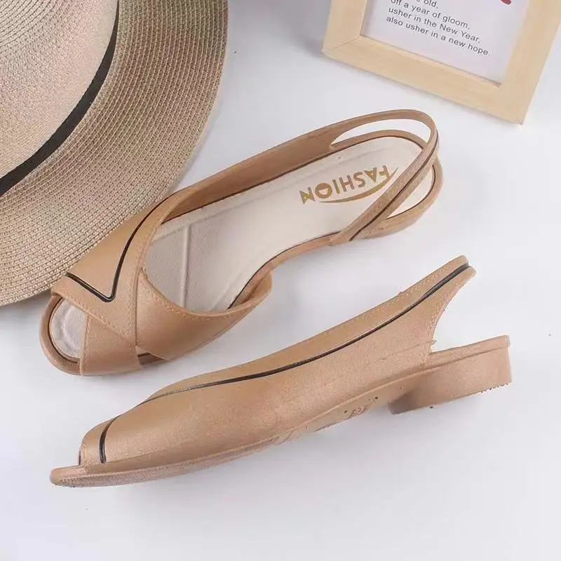 New Women's Summer Low Heel Hollow Out Fish Mouth Sandals Soft Sole Non Slip Slip-On Fashionable Mom's Sandals
New Women's Summer Low Heel Hollow Out Fish Mouth Sandals Soft Sole Non Slip Slip-On Fashionable Mom's Sandals