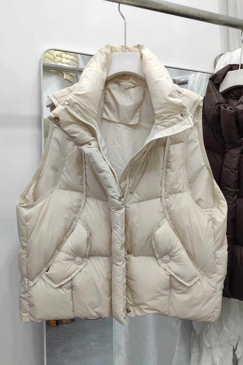 Women's Down Vest 2026 New Spring/Autumn Loose Stylish White Duck Down Bodywarm Sleeveless Overcoat
Women's Down Vest 2026 New Spring/Autumn Loose Stylish White Duck Down Bodywarm Sleeveless Overcoat