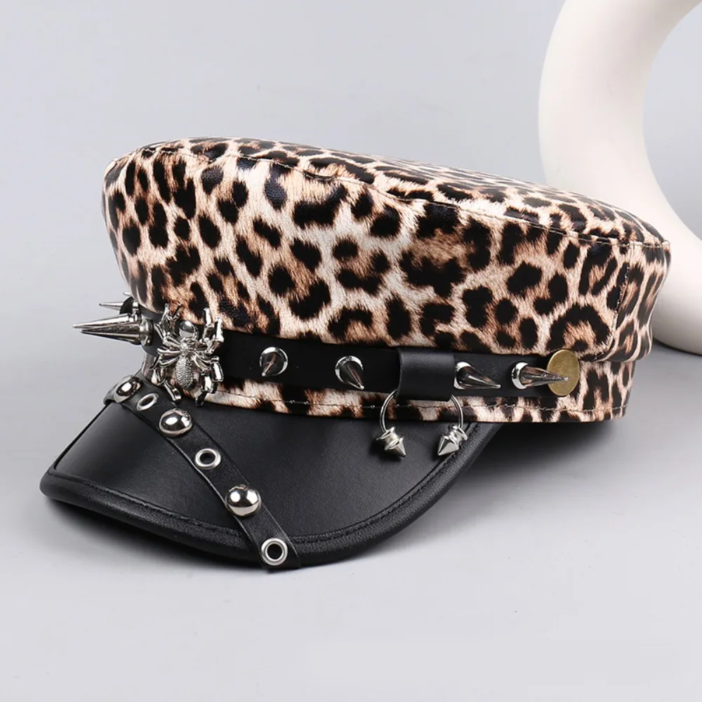 Vintage Hip-hop Rivet Leopard Hat Punk Harajuku Y2k Beret Hat Personalized Pu Leather Flat Top Cap for Women
Vintage Hip-hop Rivet Leopard Hat Punk Harajuku Y2k Beret Hat Personalized Pu Leather Flat Top Cap for Women