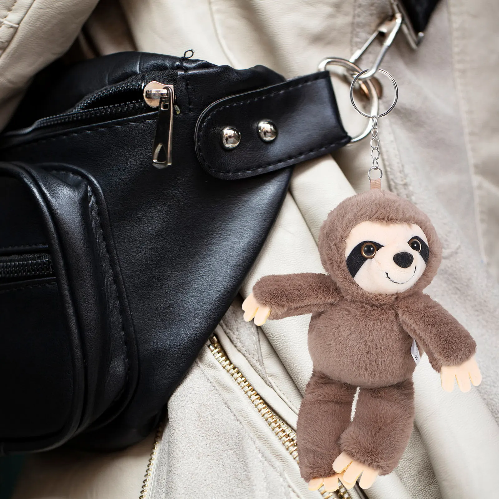 Lovely Sloth Keychain Charm Soft Stuffed Hanging Bag Pendant Decorative Backpack Pendant Sloth Key Chain Ornament
Lovely Sloth Keychain Charm Soft Stuffed Hanging Bag Pendant Decorative Backpack Pendant Sloth Key Chain Ornament