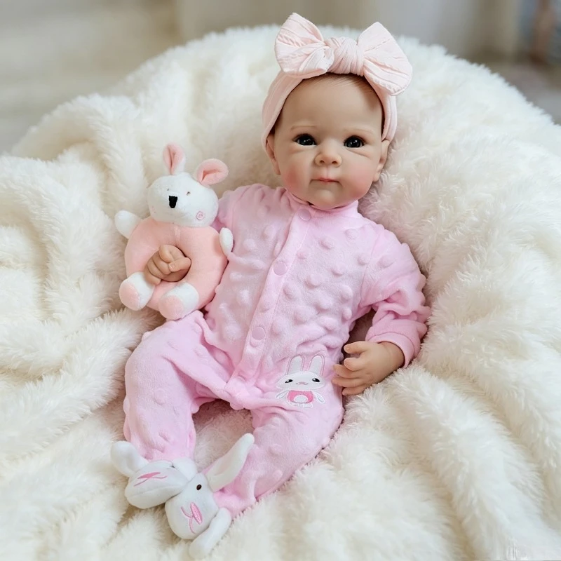 45cm Realistic Newborn Baby Bettie Soft Cuddly Painted Hair Lifelike Baby 3D Skin with Visible Veins
45cm Realistic Newborn Baby Bettie Soft Cuddly Painted Hair Lifelike Baby 3D Skin with Visible Veins