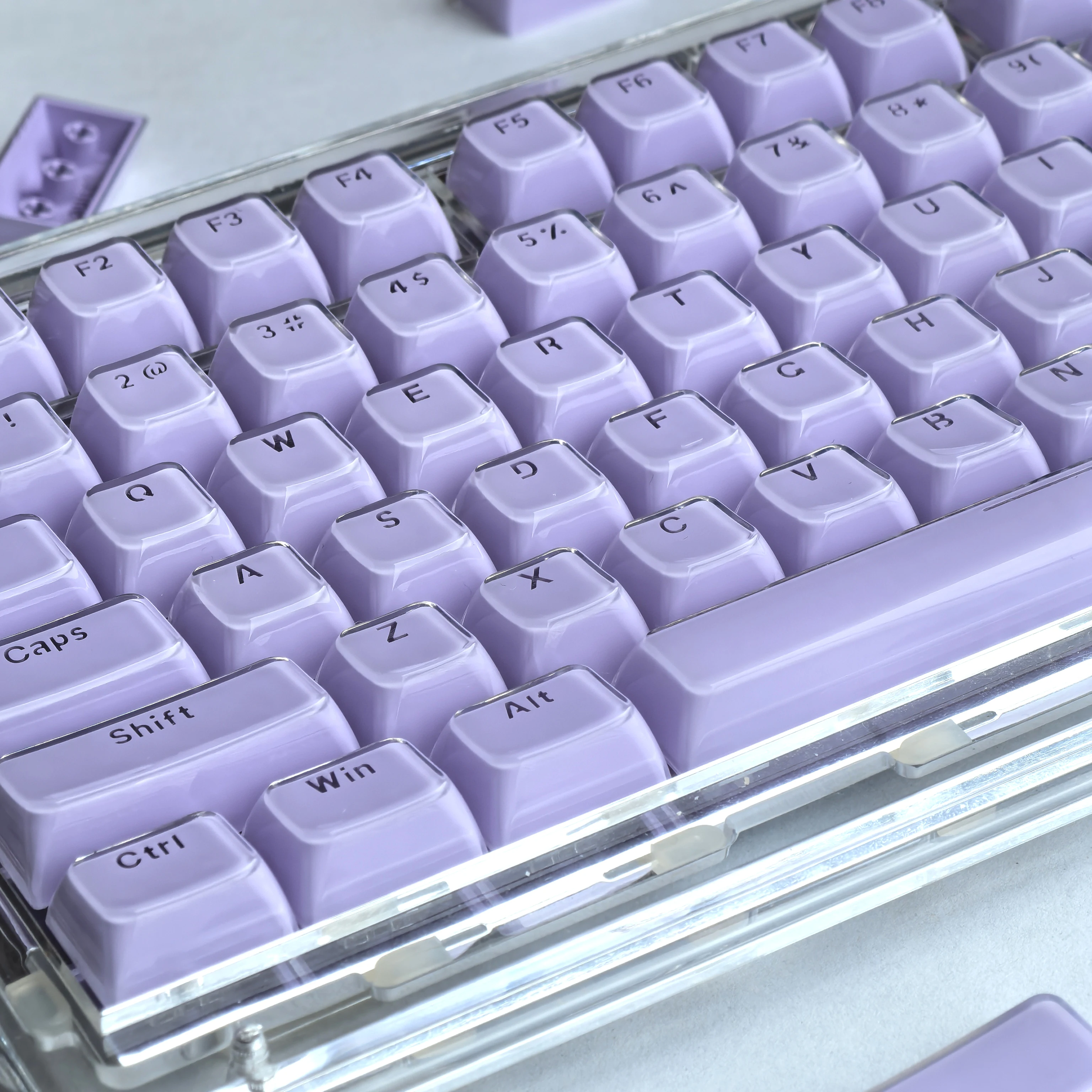 135Keys Crystal Purple Keycap Jelly Pc Oem 2.25/2.75U Space Bar Iso Layout Alice For Aula F75/F99/F75Pro Translucent Keycap
135Keys Crystal Purple Keycap Jelly Pc Oem 2.25/2.75U Space Bar Iso Layout Alice For Aula F75/F99/F75Pro Translucent Keycap