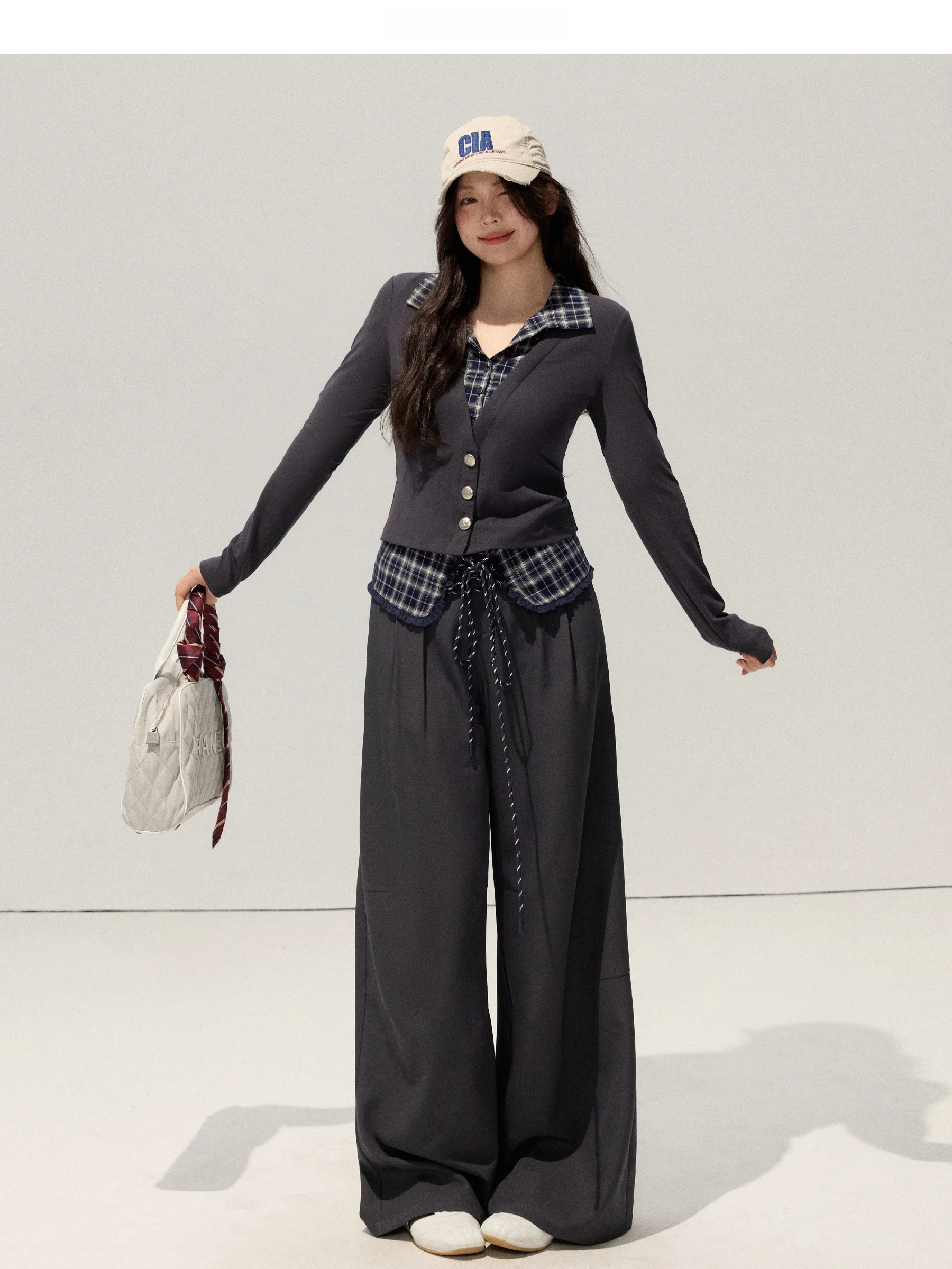 Jiulu Studio Large Size Outfit with Waist Seal Plaid Design Splicing Micro Plump Women's Clothing Set High Waist Long Pants
Jiulu Studio Large Size Outfit with Waist Seal Plaid Design Splicing Micro Plump Women's Clothing Set High Waist Long Pants