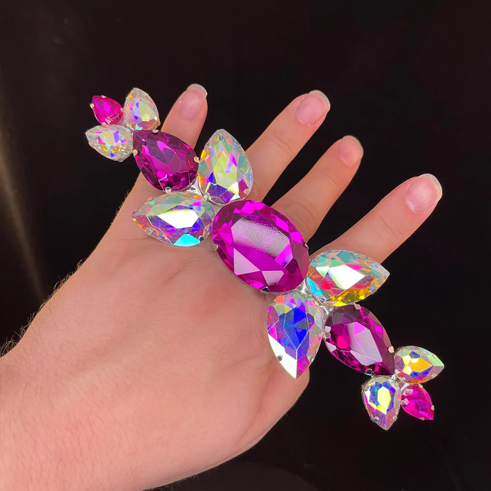 Colorful Exaggerated Finger Ring Water Drop Hand Decoration Party Y2k Fashion Design Large Rhinestone Open Rings Banquet Jewelry
Colorful Exaggerated Finger Ring Water Drop Hand Decoration Party Y2k Fashion Design Large Rhinestone Open Rings Banquet Jewelry