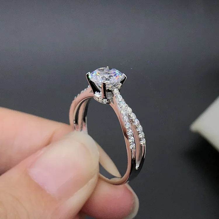 PT950Platinum Morganite Ring - Double Arm 1-carat Four-prong Ring
PT950Platinum Morganite Ring - Double Arm 1-carat Four-prong Ring