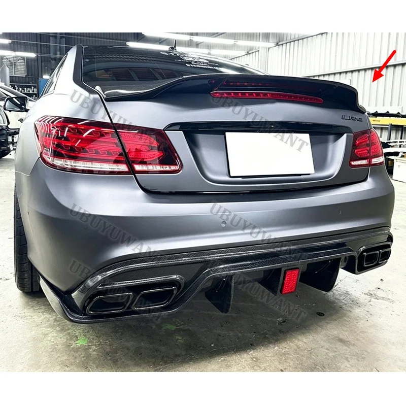 For Benz E Class Coupe W207 C207 10-13 E200 E250 E300 E350 Carbon Fiber Rear Trunk Lid Car Spoiler Ducktail Lip Wings
For Benz E Class Coupe W207 C207 10-13 E200 E250 E300 E350 Carbon Fiber Rear Trunk Lid Car Spoiler Ducktail Lip Wings