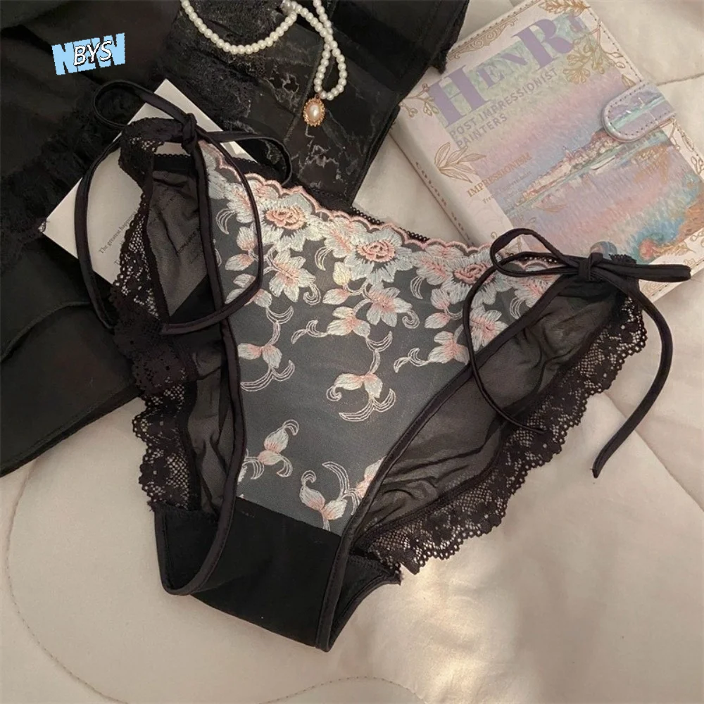 Breathable Low Waist Embroidery Flower Panties Cotton Crotch Transparent Underwear for Women Sweet Mesh Lace Briefs Girl
Breathable Low Waist Embroidery Flower Panties Cotton Crotch Transparent Underwear for Women Sweet Mesh Lace Briefs Girl