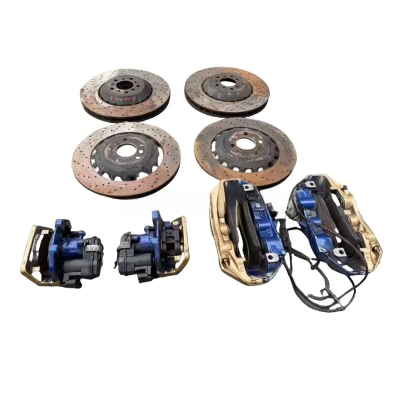 Use high-quality aluminum brake calipers for M5/M6(F10/F06/F12/F16)-4-piston racing modified version, 50% more performance
Use high-quality aluminum brake calipers for M5/M6(F10/F06/F12/F16)-4-piston racing modified version, 50% more performance