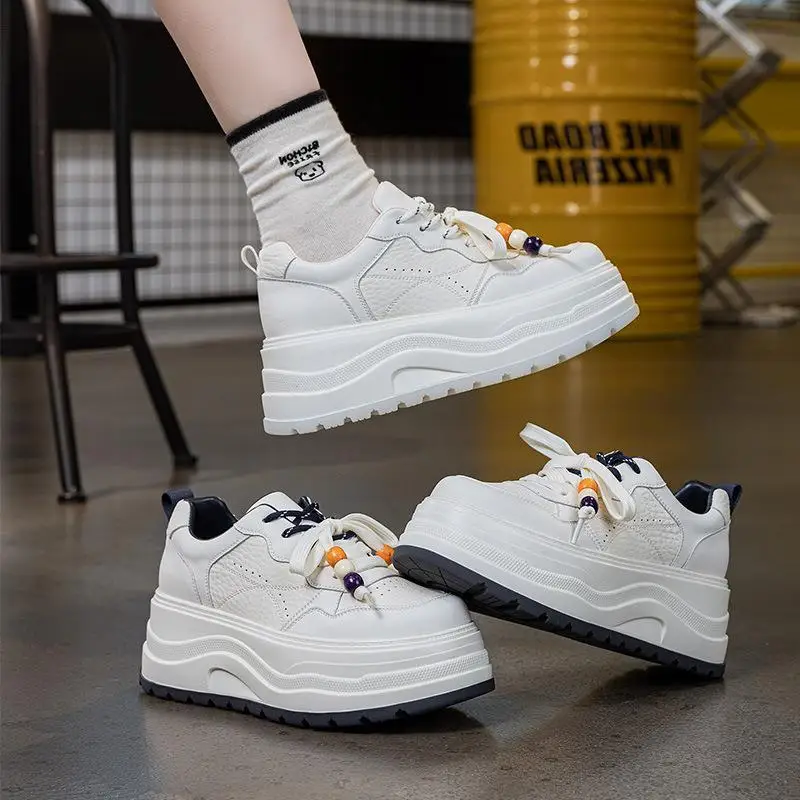Leather Sporty Casual Women's Shoes Thick Bottom Breathable Flat Footwear Fashionable Slip-On round Toe Comfortable Sneakers
Leather Sporty Casual Women's Shoes Thick Bottom Breathable Flat Footwear Fashionable Slip-On round Toe Comfortable Sneakers