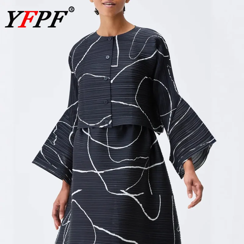YFPF Miyake Pleated Women's Blouse Striped Design O Neck Flare Sleeve Button Short Tops Shirt Fashion 2026 New Clothing
YFPF Miyake Pleated Women's Blouse Striped Design O Neck Flare Sleeve Button Short Tops Shirt Fashion 2026 New Clothing