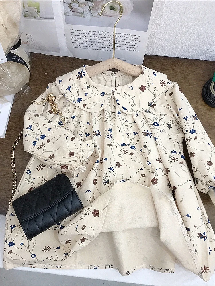 Spring 2024 Floral Print Long Sve Princ Dr for Little Girls Baby Doll Collar Children's Dr Sweet Sle Silk Material
Spring 2024 Floral Print Long Sve Princ Dr for Little Girls Baby Doll Collar Children's Dr Sweet Sle Silk Material