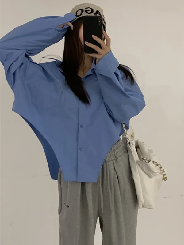 Белый женский длинный светящийся синий топ с отложным воротником ранней осени и одной пуговицей, корейский свободный крой
Белый женский длинный светящийся синий топ с отложным воротником ранней осени и одной пуговицей, корейский свободный крой