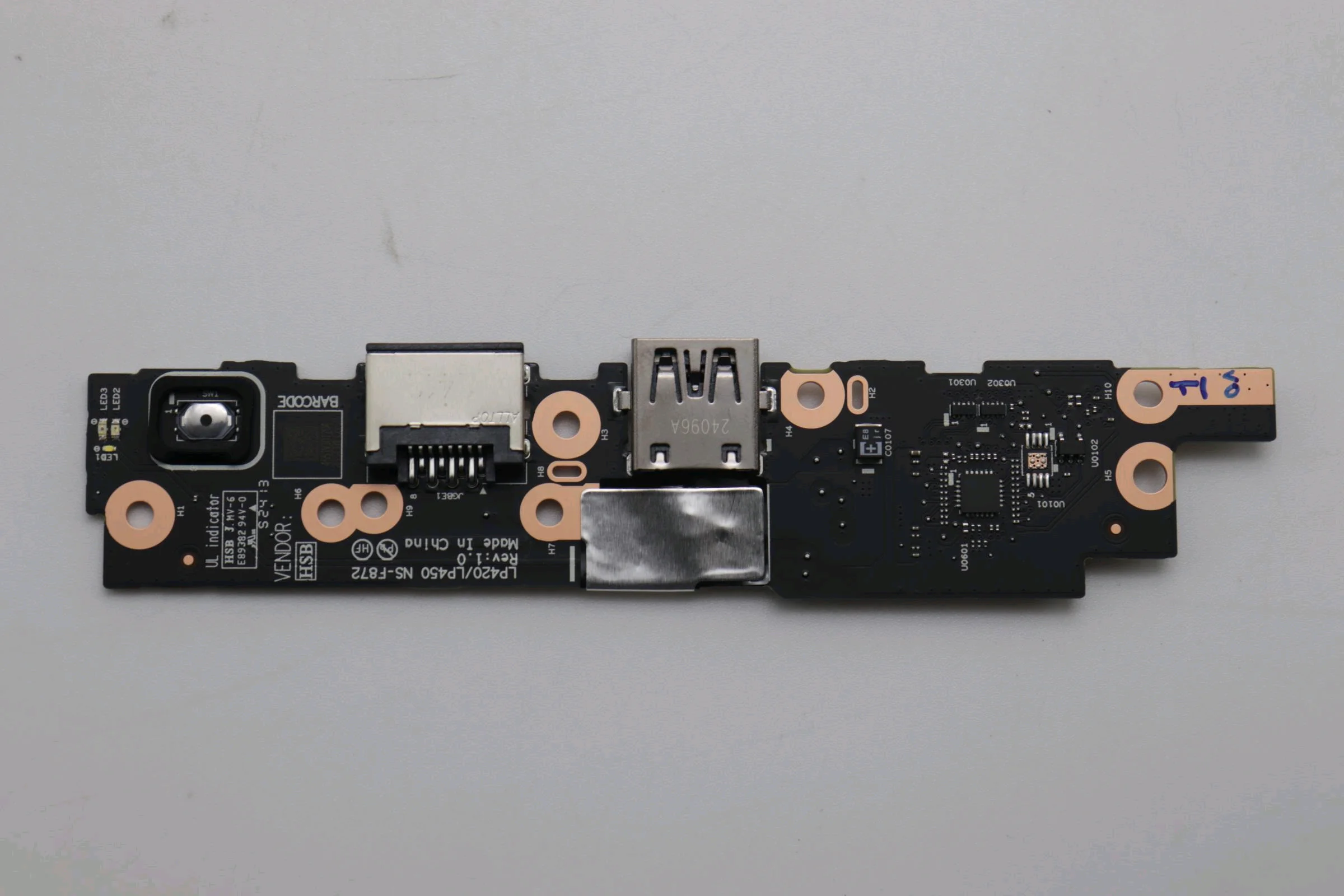 For ThinkPad T14s Gen5 switch board, network port board USB small board 5C51P67042 NS-F872
For ThinkPad T14s Gen5 switch board, network port board USB small board 5C51P67042 NS-F872