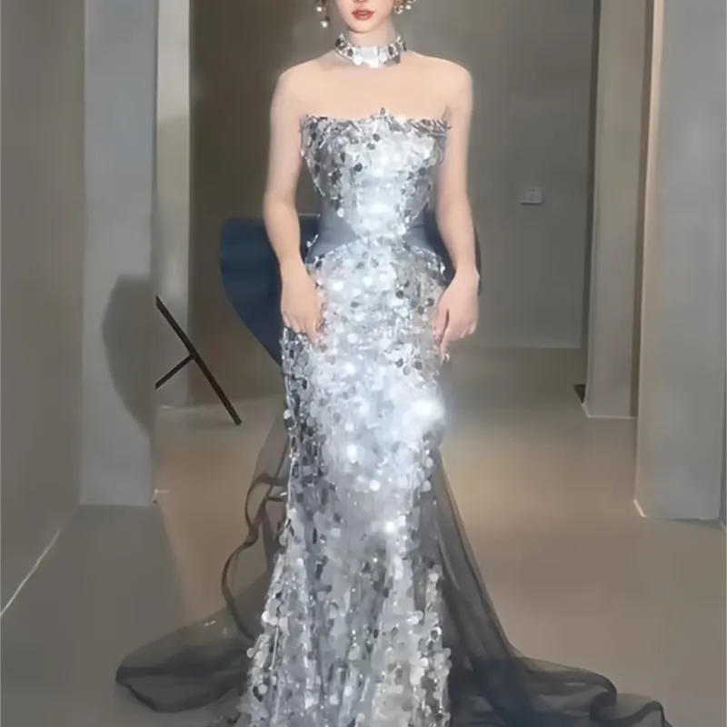 Silver breast fish tail Goddess light luxury banquet host birthday party dress
Silver breast fish tail Goddess light luxury banquet host birthday party dress