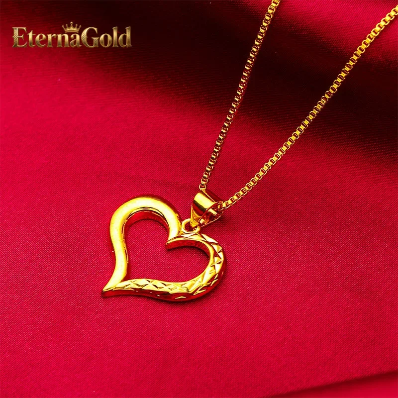 EternaGold Heart Necklace for Women, 24K Gold, AU999 | Matte gold heart with rose carvings & enamel, classic charm for cheongsa
EternaGold Heart Necklace for Women, 24K Gold, AU999 | Matte gold heart with rose carvings & enamel, classic charm for cheongsa