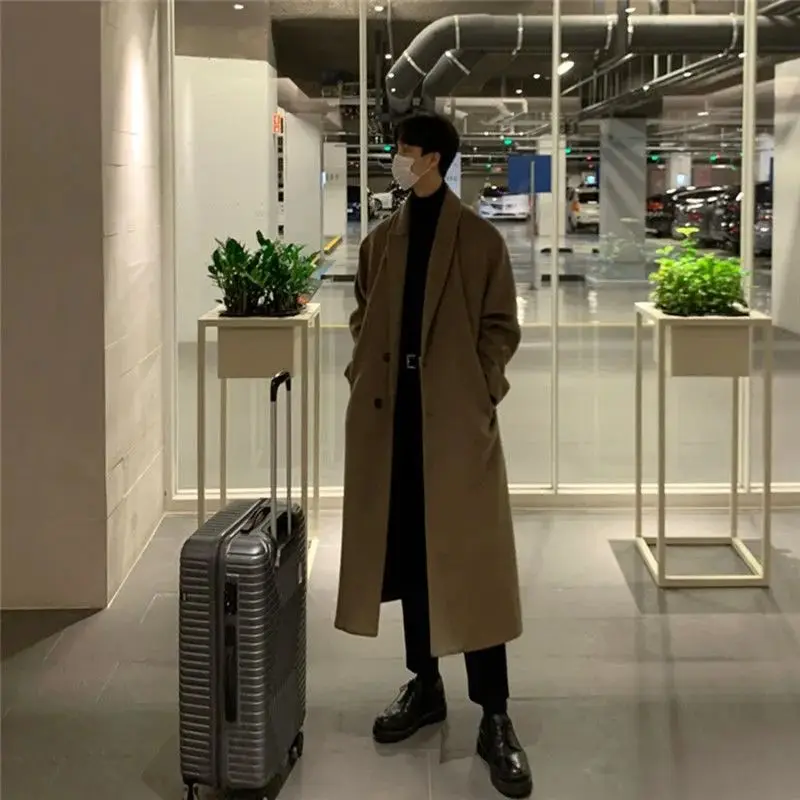 Пальто из шерстяной смеси с золотыми пуговицами, однотонное, однотонное, гладкое, однородное, модное, в стиле униформы
Пальто из шерстяной смеси с золотыми пуговицами, однотонное, однотонное, гладкое, однородное, модное, в стиле униформы