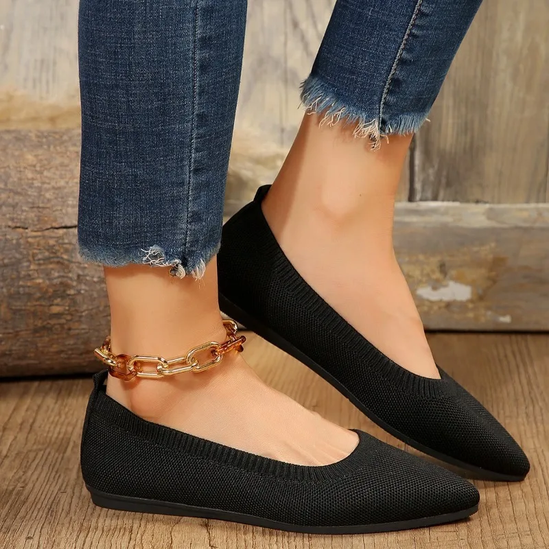 Women's Shoes on Sale 2024 Slip on Women's Flats Autumn Solft Sole Light Pointed Toe Shallow Solid Flat Casual Comfortable Shoes
Women's Shoes on Sale 2024 Slip on Women's Flats Autumn Solft Sole Light Pointed Toe Shallow Solid Flat Casual Comfortable Shoes