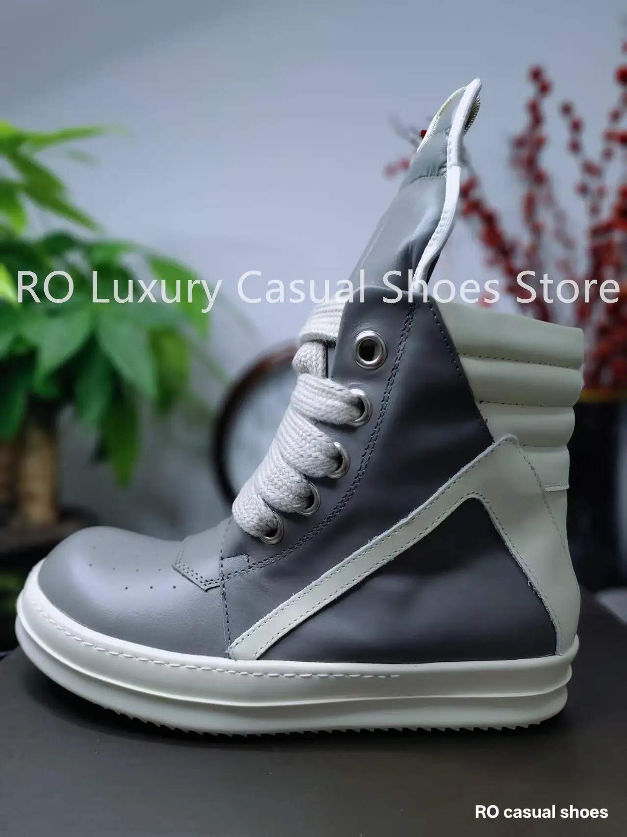 RO Gray Genuine Leather Casual Shoes Classic Thick Shoelaces Inverted Triangle Design Female Boot Men's Boots Zipper Jumbo Laces
RO Gray Genuine Leather Casual Shoes Classic Thick Shoelaces Inverted Triangle Design Female Boot Men's Boots Zipper Jumbo Laces