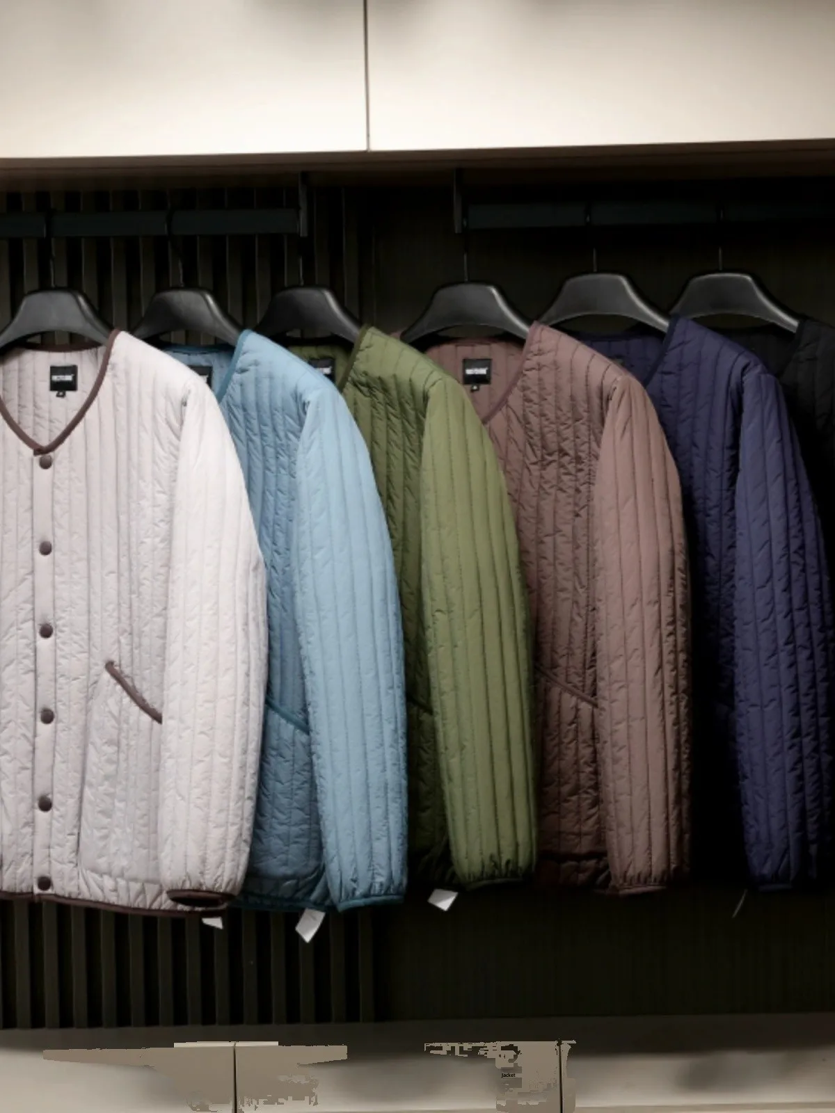 Ultra-Value Tech Cotton Jaet! Slim Fit Retro Stripe Light Weight Warm Couple Sle for Autumn Winter Casual Urban Faion
Ultra-Value Tech Cotton Jaet! Slim Fit Retro Stripe Light Weight Warm Couple Sle for Autumn Winter Casual Urban Faion