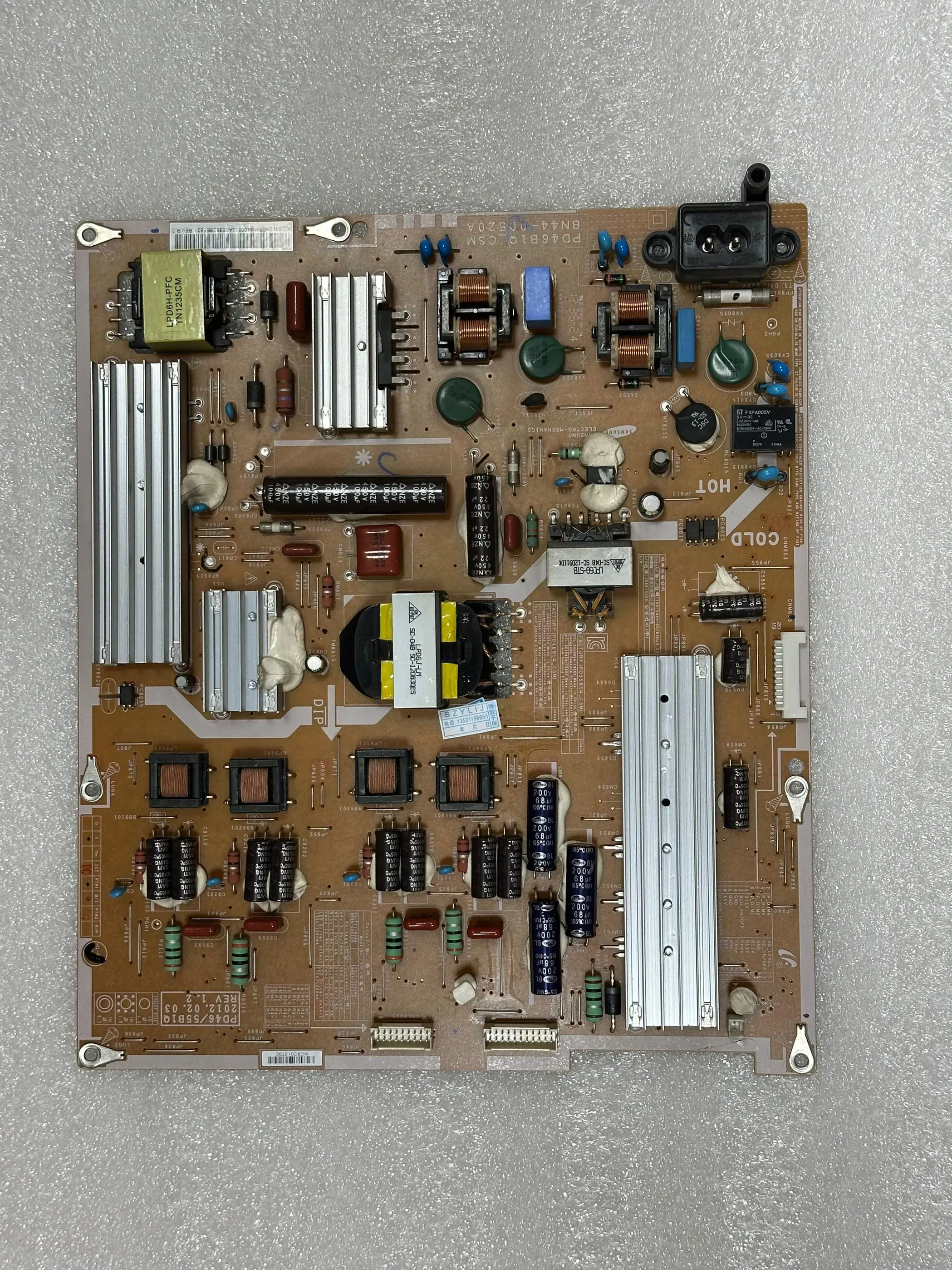 BN44-00520H = BN44-00520A PD46B1QC_CSM La placa de alimentación для UN40ES6500F UN40ES6580F UN46ES6500F UN46ES6580F UN46ES66
BN44-00520H = BN44-00520A PD46B1QC_CSM La placa de alimentación для UN40ES6500F UN40ES6580F UN46ES6500F UN46ES6580F UN46ES66