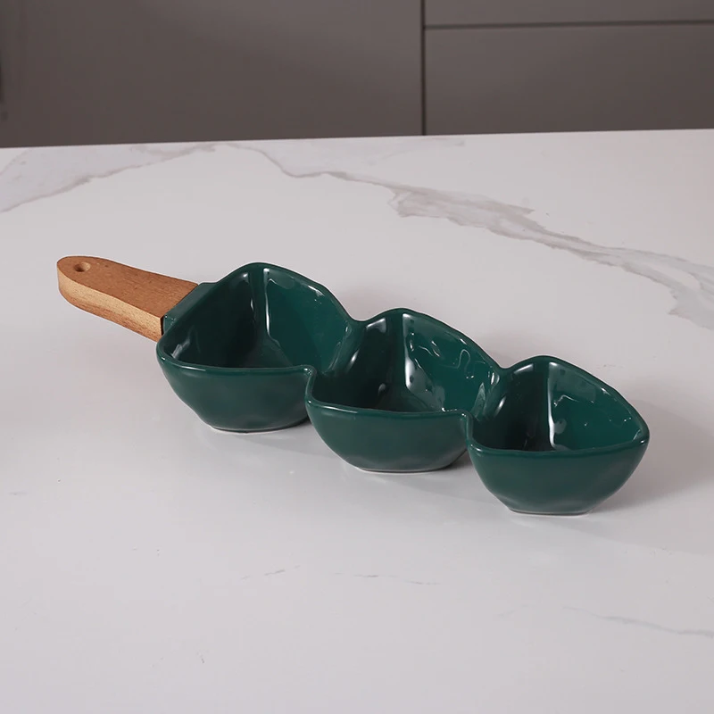 Pack Of 3 Side Dishes For Sushi,Ketchup,Sauce,BBQ,Appetizers Ceramic 3 Grids Seasoning Sauce Dip Bowl Porcelain Cutlery Set
Pack Of 3 Side Dishes For Sushi,Ketchup,Sauce,BBQ,Appetizers Ceramic 3 Grids Seasoning Sauce Dip Bowl Porcelain Cutlery Set